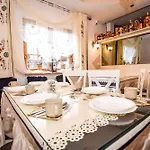 Ciukrowa Sauna & Jacuzzi Bed & Breakfast