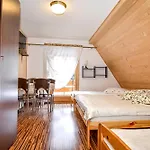 Ciukrowa Sauna & Jacuzzi Bed & Breakfast 3*