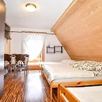 Ciukrowa Sauna & Jacuzzi Poronin