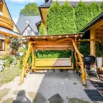 Bed & Breakfast Ciukrowa Sauna & Jacuzzi 3*