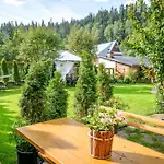 Bed & Breakfast Ciukrowa Sauna & Jacuzzi 3*