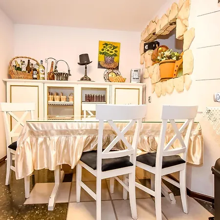 Ciukrowa Sauna & Jacuzzi Bed & Breakfast 3*