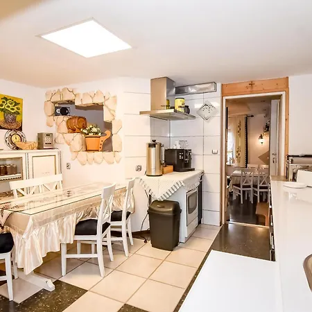 Bed & Breakfast Ciukrowa Sauna & Jacuzzi 3*