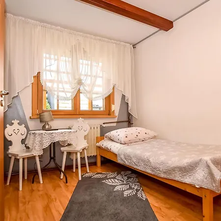 Bed & Breakfast Ciukrowa Sauna & Jacuzzi 3*