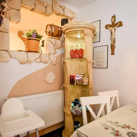 Ciukrowa Sauna & Jacuzzi Bed & Breakfast 3*