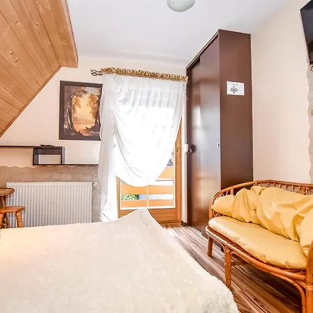فندق مبيت وإفطار Ciukrowa Sauna & Jacuzzi