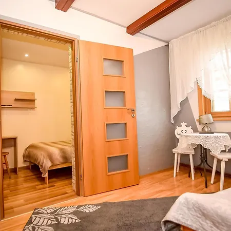 Bed & Breakfast Ciukrowa Sauna & Jacuzzi 3*