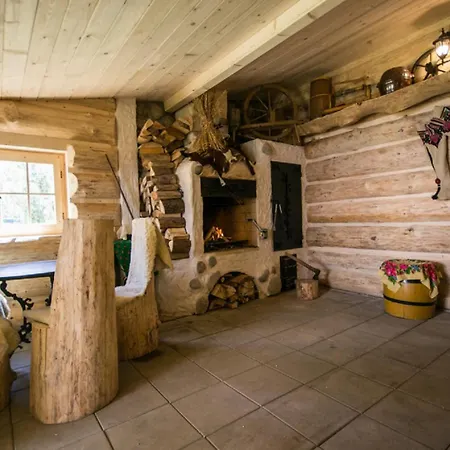 Ciukrowa Sauna & Jacuzzi بورونين