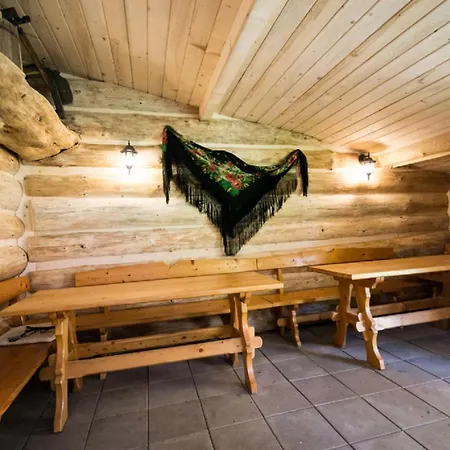 Ciukrowa Sauna & Jacuzzi بورونين