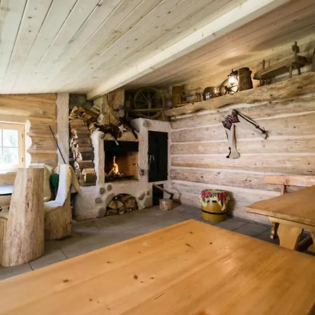 Ciukrowa Sauna & Jacuzzi فندق مبيت وإفطار بورونين
