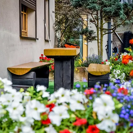 Ciukrowa Sauna & Jacuzzi 3* بورونين
