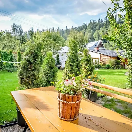 Ciukrowa Chatka Sauna & Jacuzzi Bed & Breakfast
