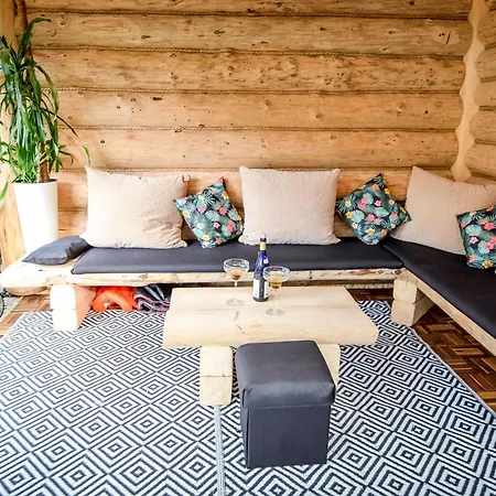 فندق مبيت وإفطار Ciukrowa Sauna & Jacuzzi