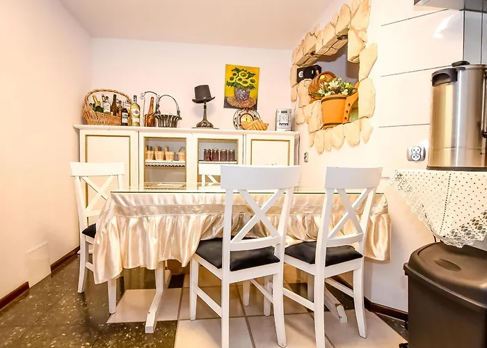 Ciukrowa Sauna & Jacuzzi Bed & Breakfast 3*