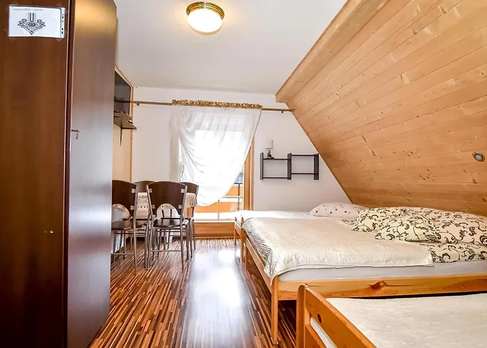 Ciukrowa Sauna & Jacuzzi Bed & Breakfast 3*