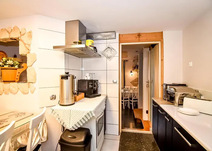 Bed & Breakfast Ciukrowa Sauna & Jacuzzi Poronin