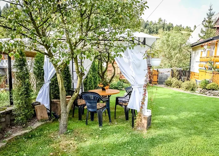 Bed & Breakfast Ciukrowa Sauna & Jacuzzi 3*